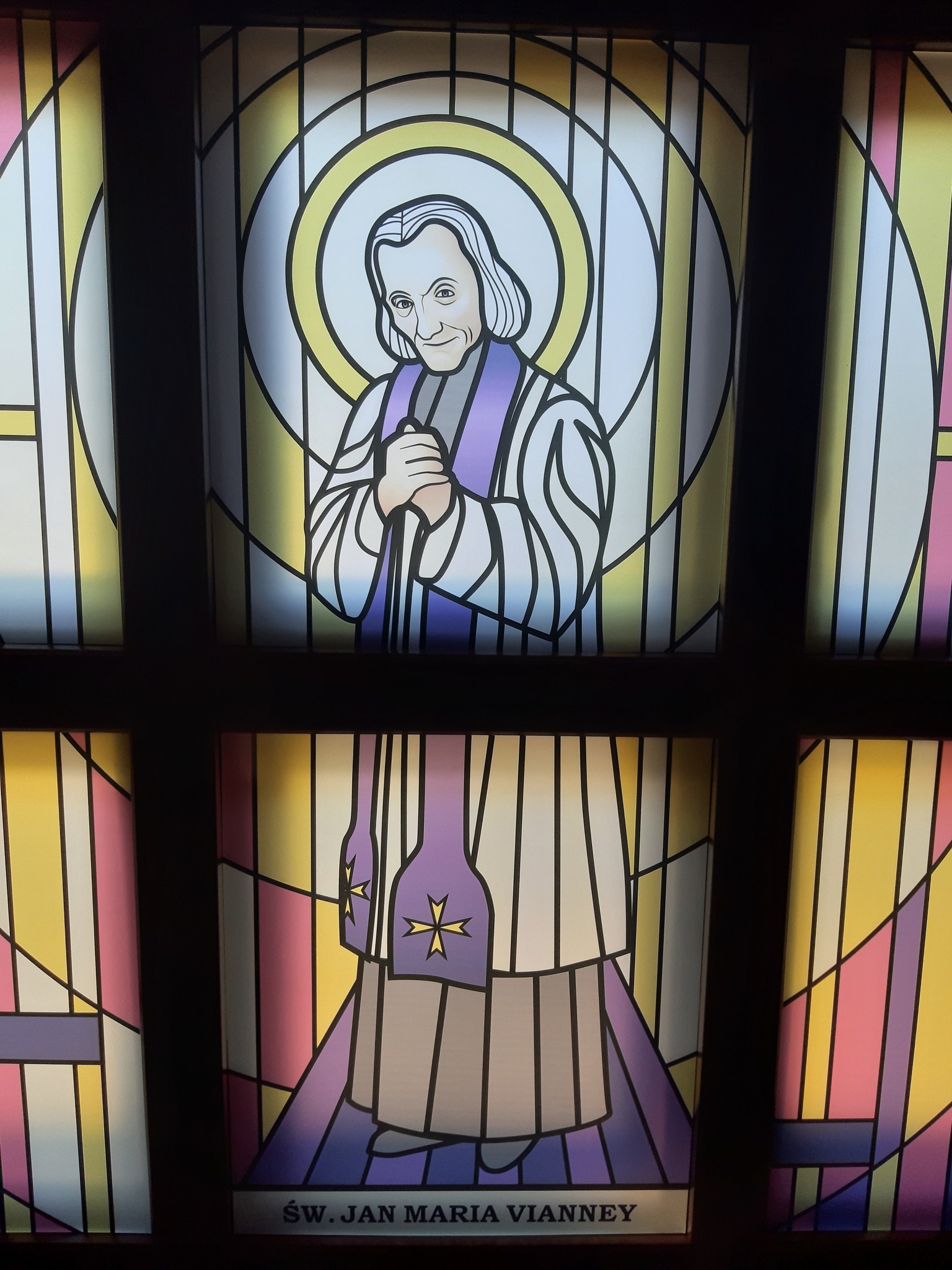 Nowy witraż – św. Jan Maria Vianney