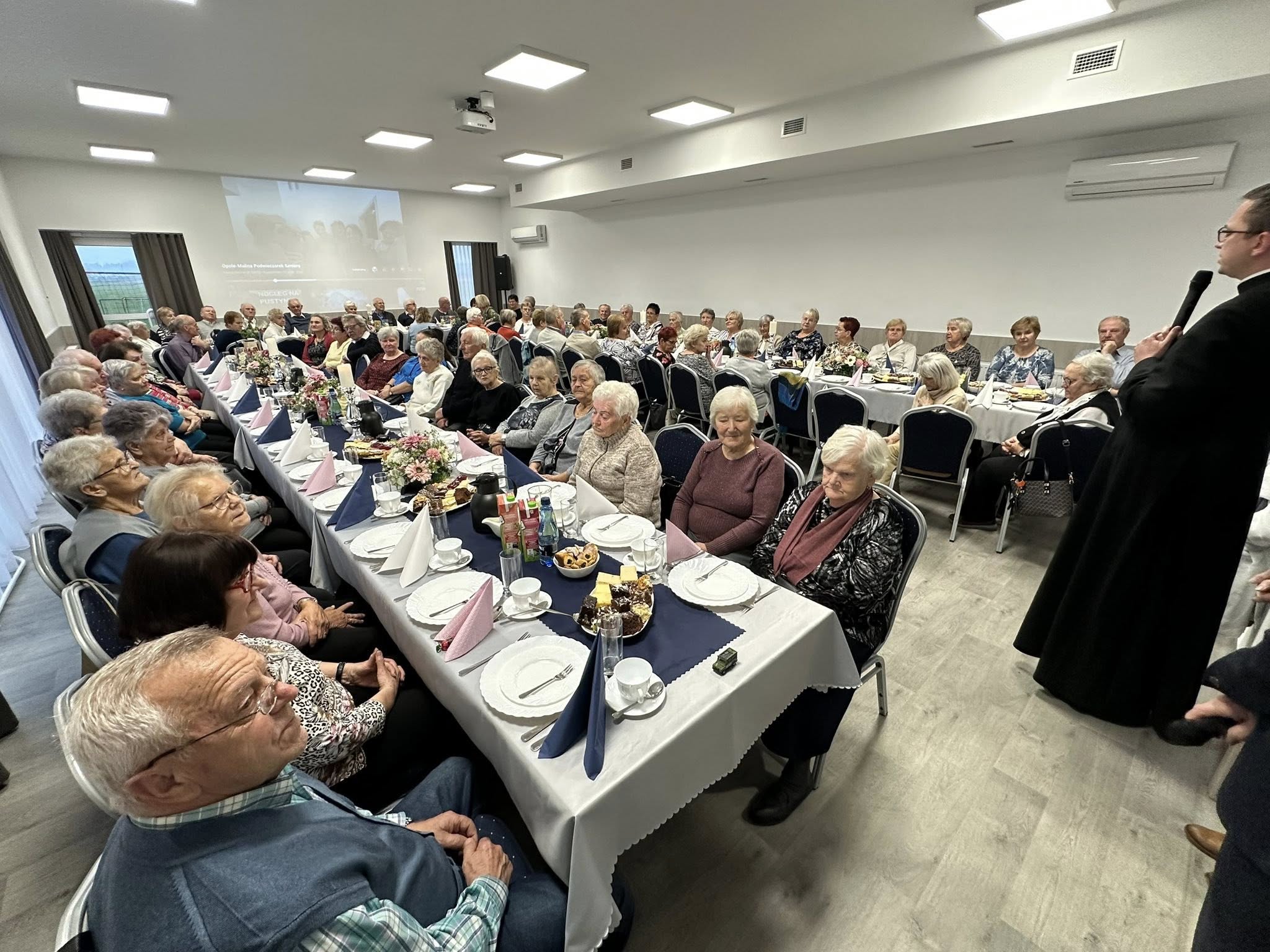 Fotorelacja z Podwieczorku Seniora